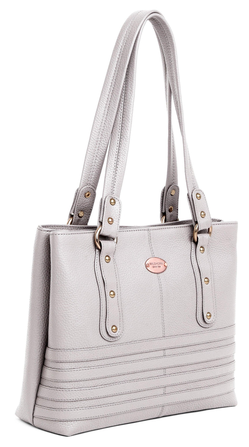 Buy online White Leatherette (pu) Handbag from bags for Women by Fommil for  ₹1020 at 73% off | 2024 Limeroad.com